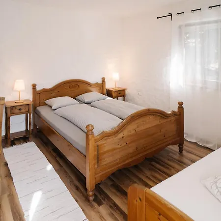 Gazdovsky Dvor S Mini Wellness Gæstehus Bešeňová