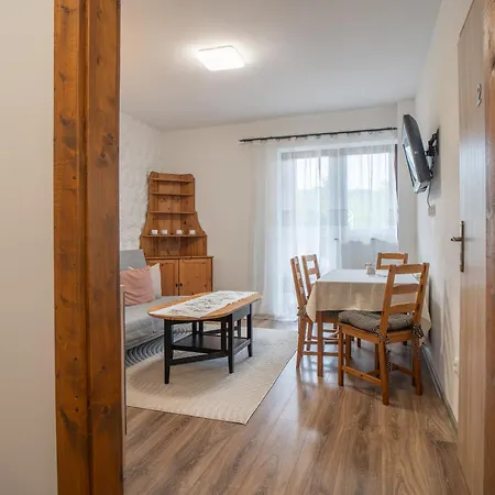 Gazdovsky Dvor 3* Bešeňová